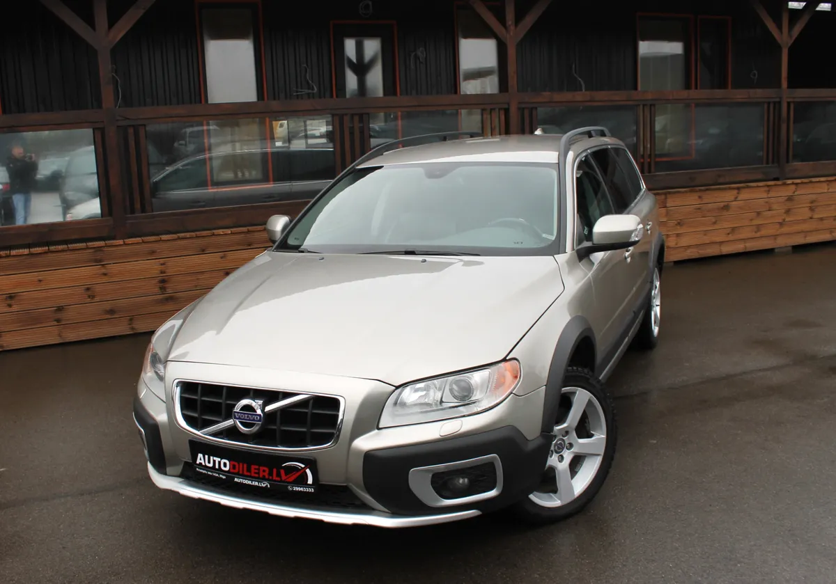 Volvo XC 70 2011