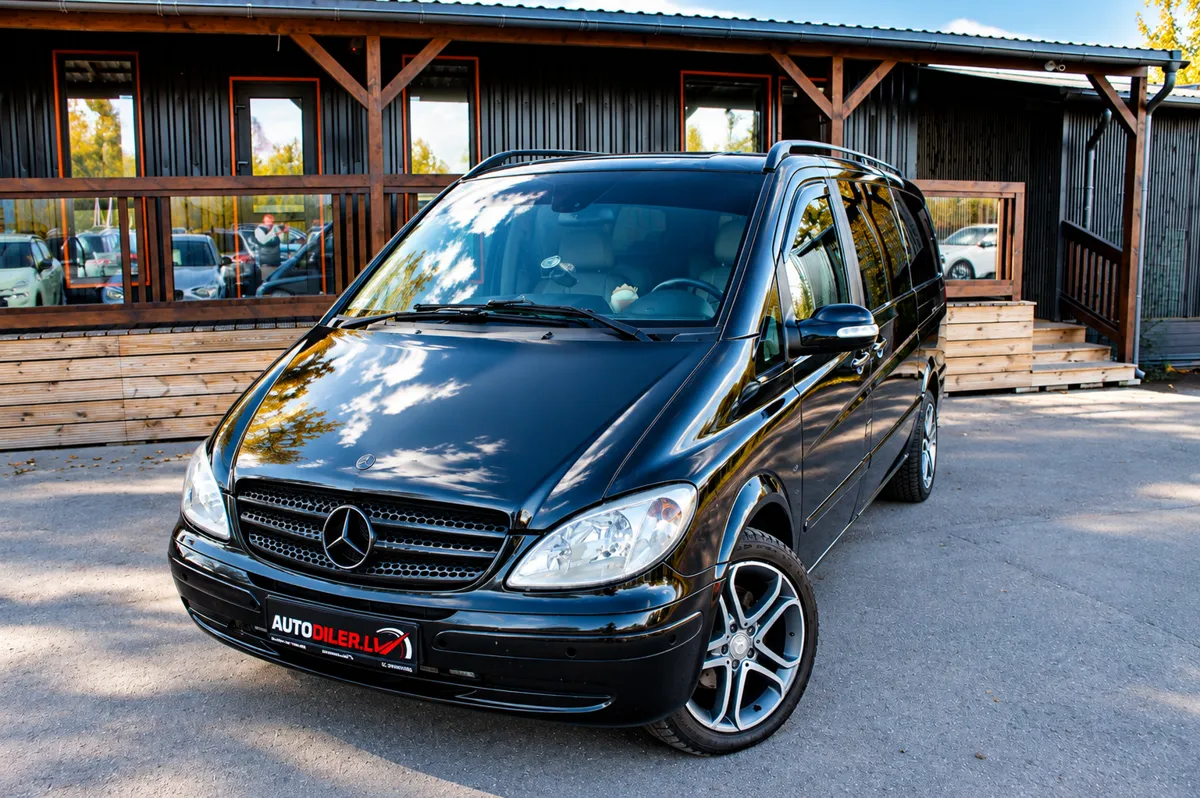 Mercedes Viano 2006